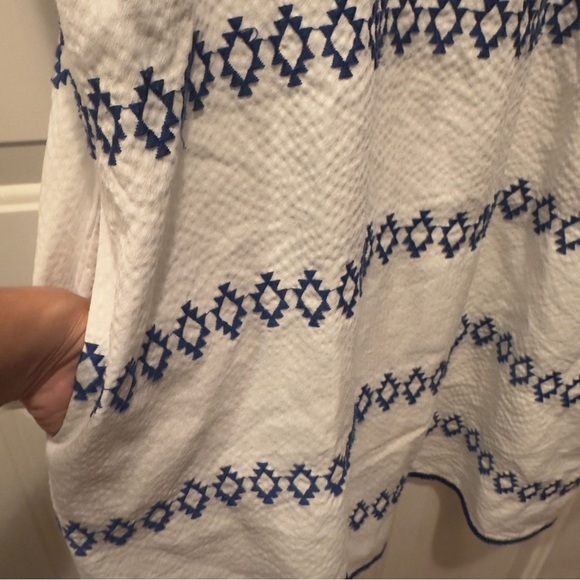 Super cute J. Marie Blue and White Geometric Embroidered Mini Dress - Picture 3 of 5